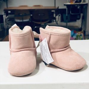 NWT UGG Baby Pink Jesse Bow Booties